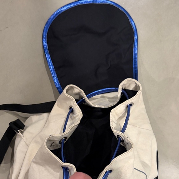 Star Wars R2-D2 Backpack - Blue and Gray - Picture 2 of 6